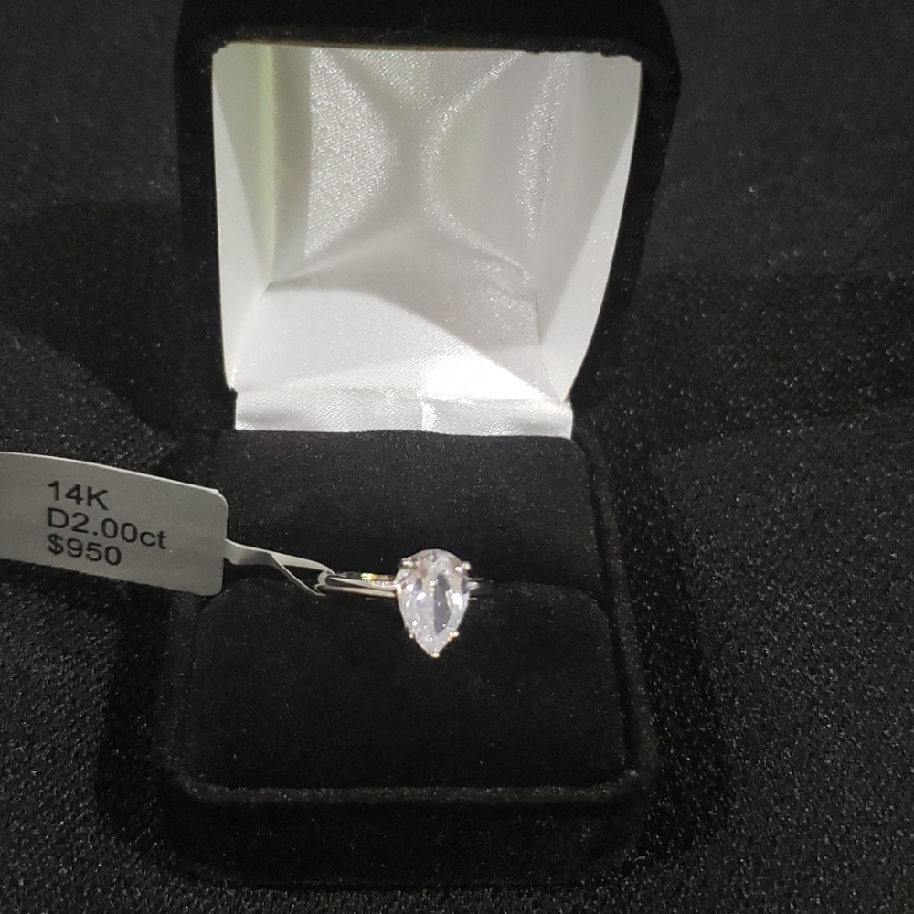 🆕️FINAL SALE 50% OFF $950 2CT Pear Cut 14k White Gold Simulated Solitaire Diam. - Picture 3 of 8